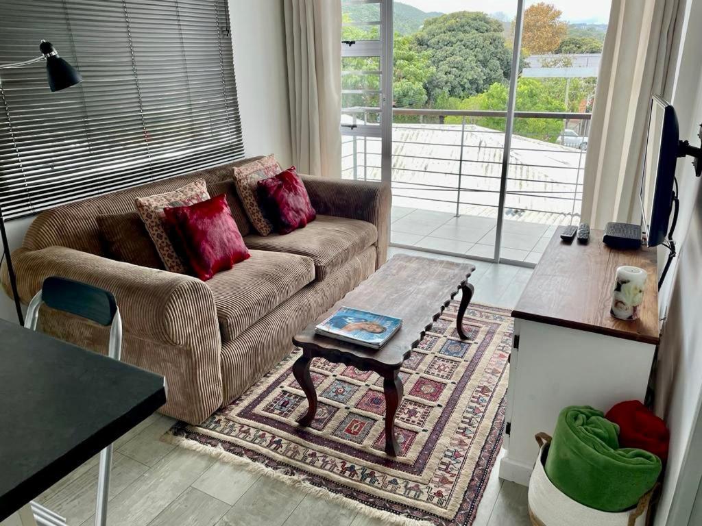 Perfect Knysna Getaway - Little Nest Studio Apartment Екстериор снимка